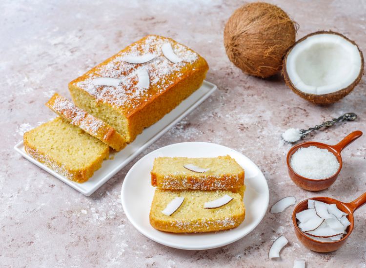 Cake moelleux à la noix de coco – Recette facile et parfumée